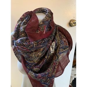 Vintage Yves Saint Laurent Wool Scarf😍